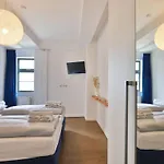 Ohlerich Speicher App_ 32 Hotell *